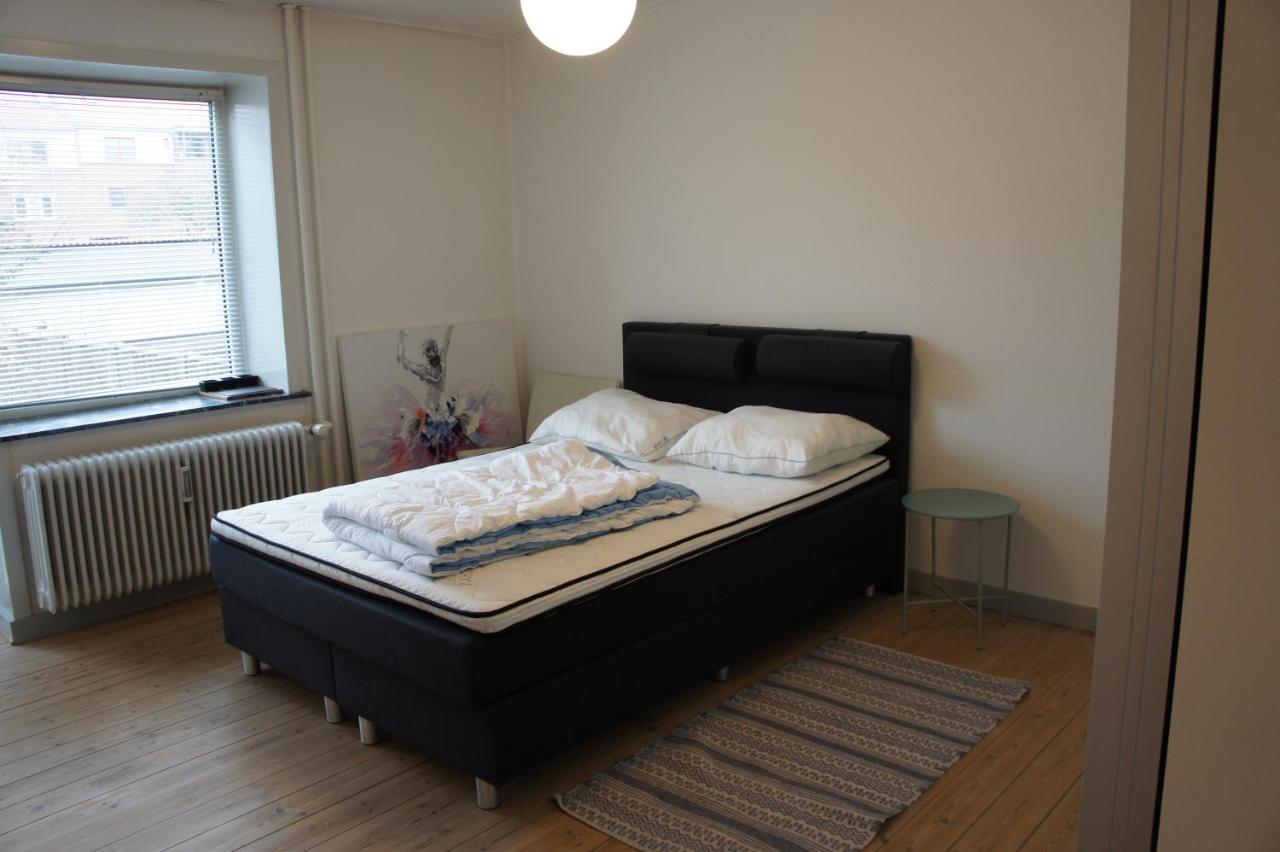 107 Skjoldsgade Id 193 Esbjerg Exterior foto
